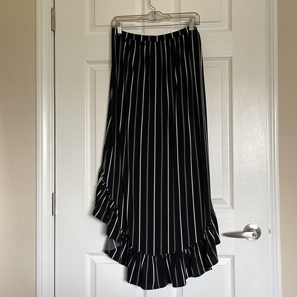 Express High Low Maxi Skirt - Picture 2 of 5